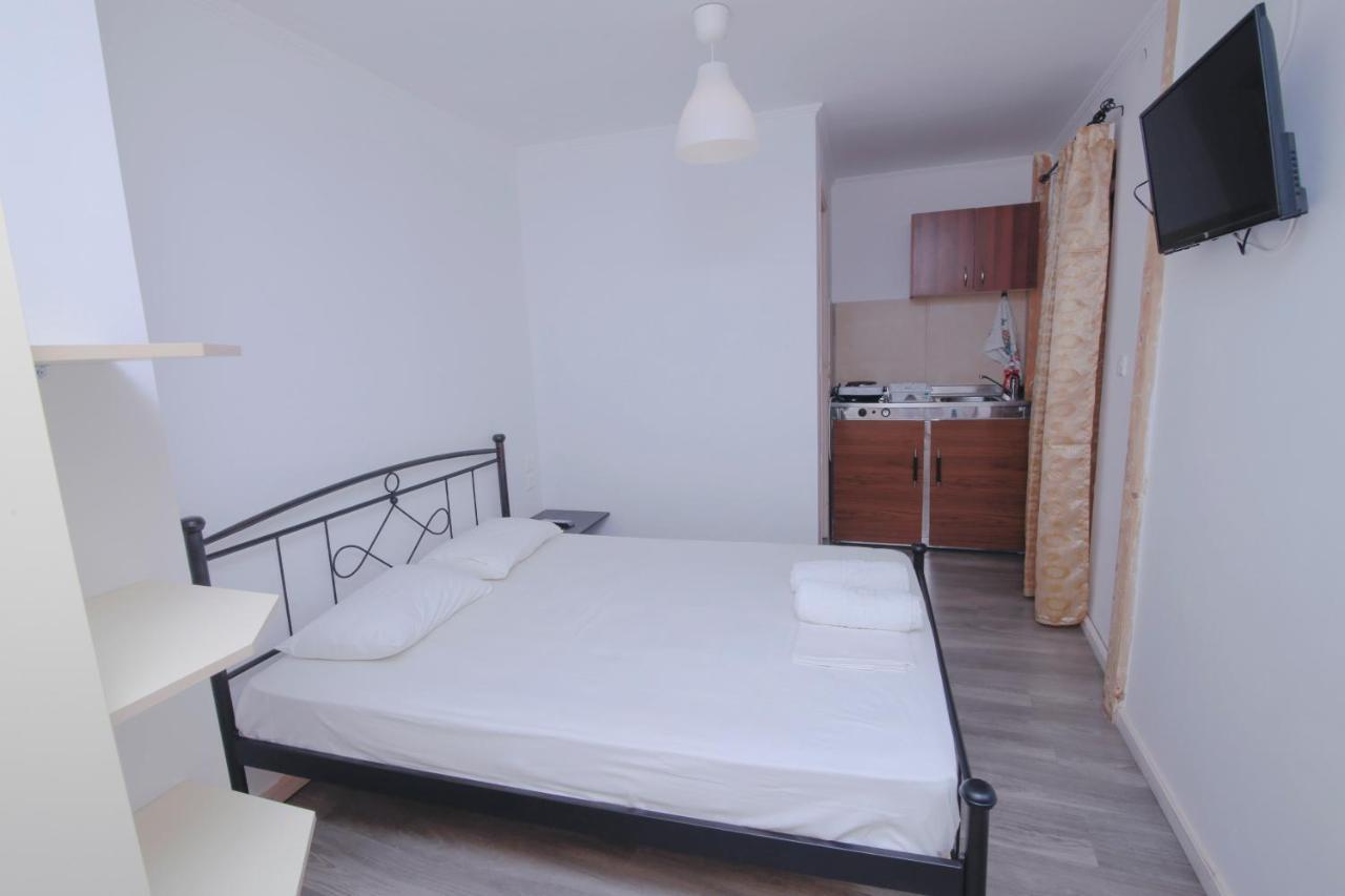Orfeas Studios Vasiliki Dış mekan fotoğraf